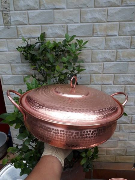 Nồi lẩu bằng đồng đỏ gò thủ công