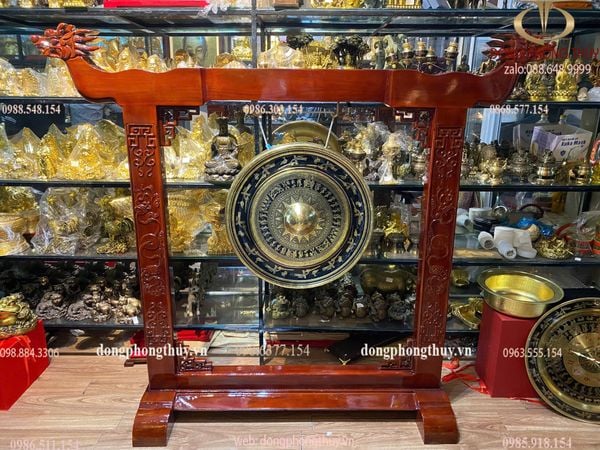 Chiêng đồng khung cao 1m56 ngang 1m8