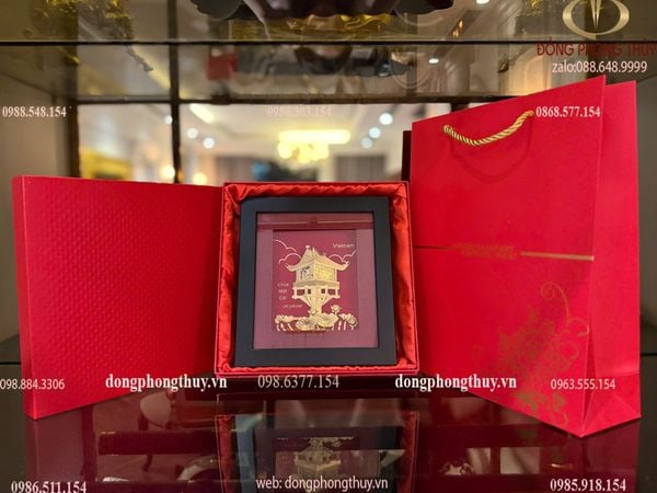 Tranh chùa một cột mạ vàng 24k 20x18cm