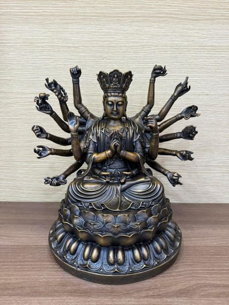 Tượng phật chuẩn đề bằng đồng cao 38 ngang 27 sâu 21 nặng 11kg