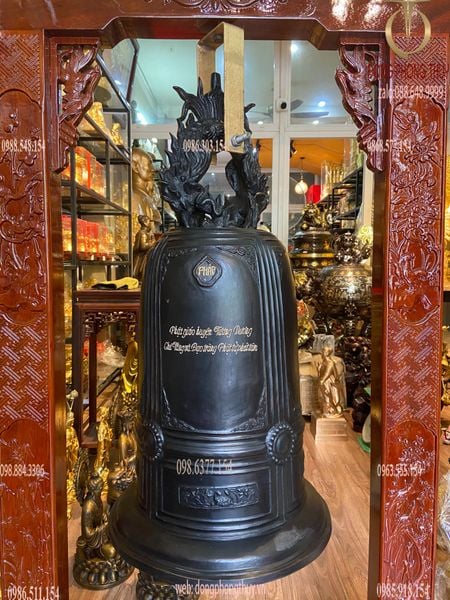 Chuông đồng Cao 87 phân miệng 42 phân 66.5kg