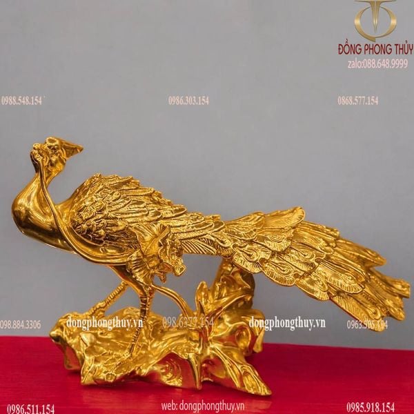 Chim công bằng đồng dát vàng 24k