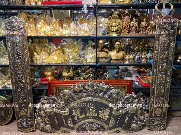 Cuốn thư câu đối 1m55 bằng đồng giả cổ