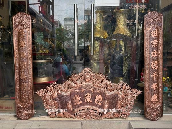 Bộ cuốn thư câu đối đồng đỏ