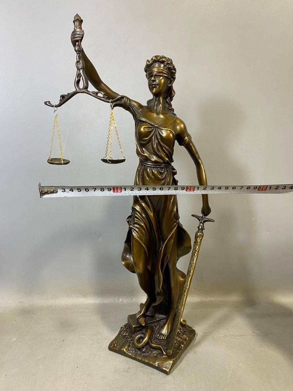 Nữ thần công lý