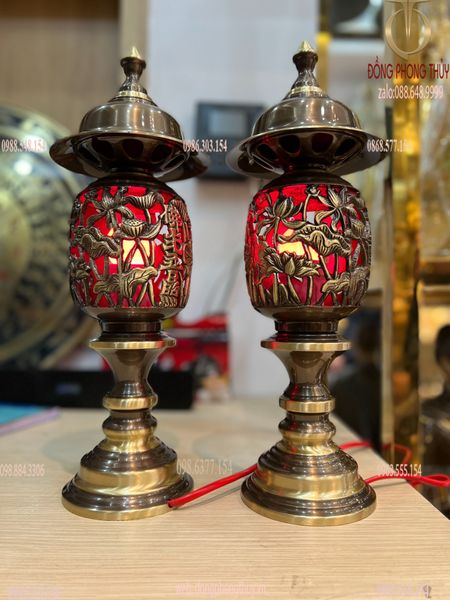 Đèn thờ bằng đồng cattut