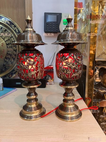 Đèn thờ bằng đồng cattut