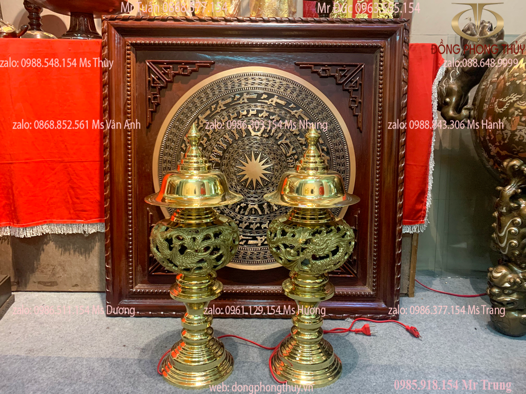 Đèn thờ lưỡng nghi bằng đồng cao 60cm nặng 12kg màu vàng bóng