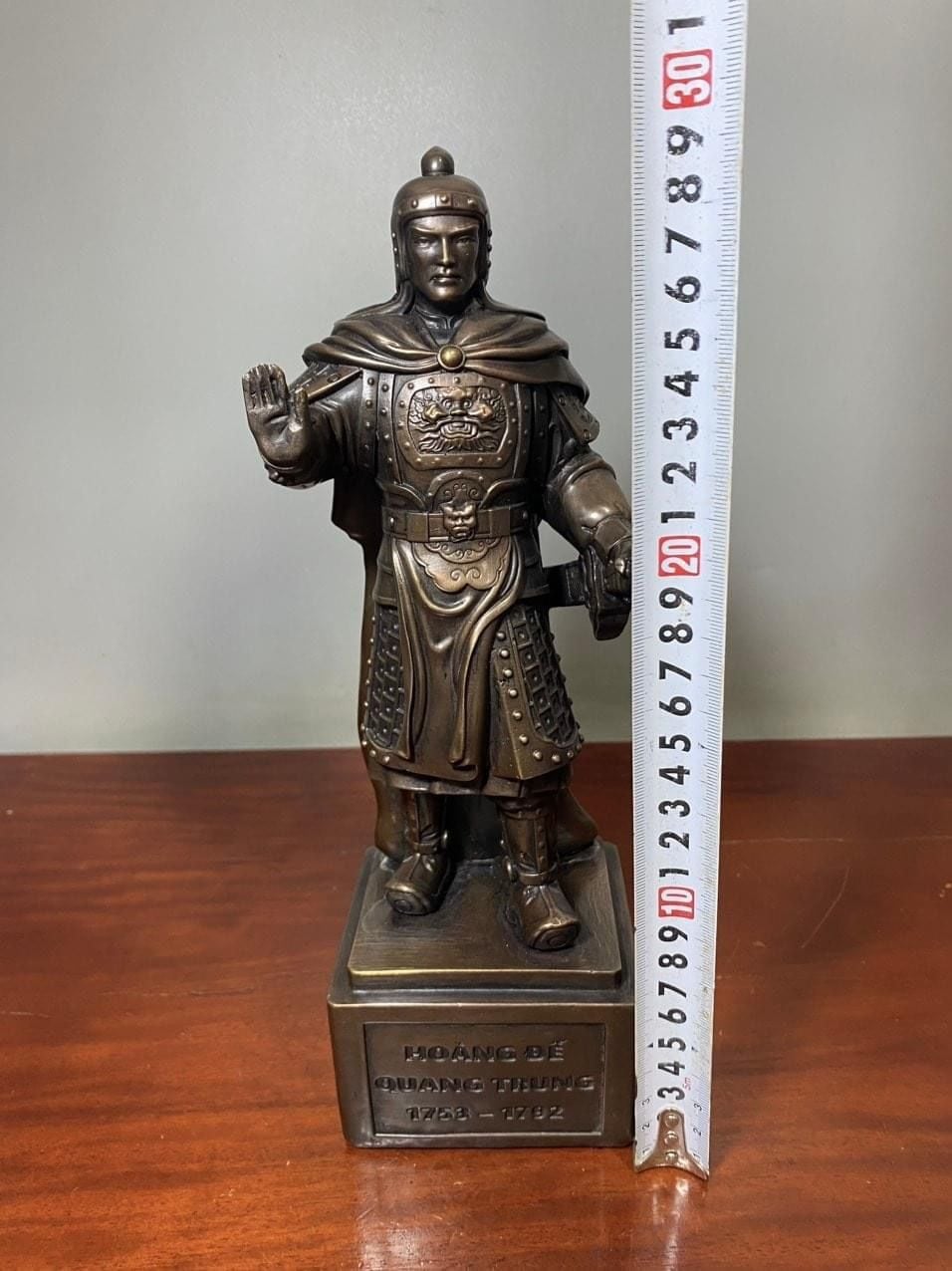 Quang Trung - Nguyễn Huệ