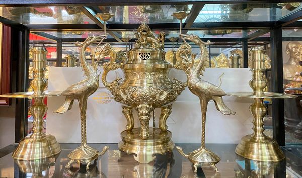 Bộ đỉnh đồng cát tút 60cm nặng 42kg song long chầu nguyệt