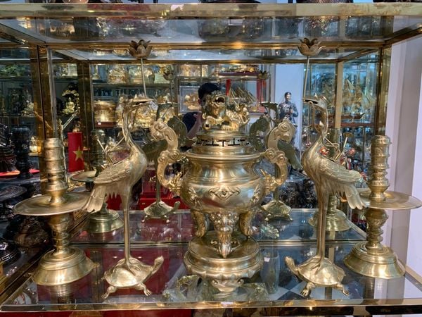 Bộ đỉnh đồng thờ Ngũ sự dơi cao 60cm nặng 33kg cát tút