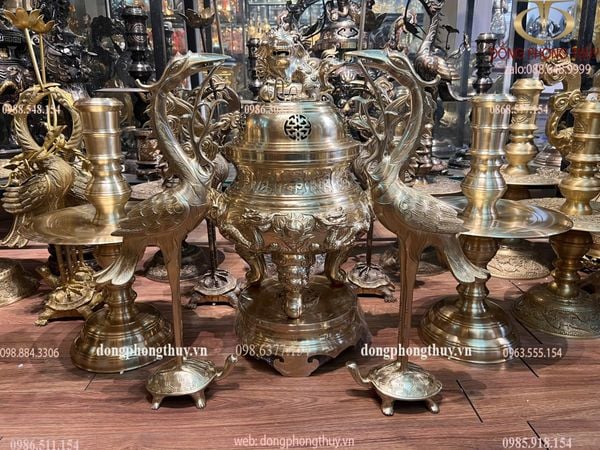 Ngũ sự đỉnh đồng cát tút song long chầu nguyệt cao 60cm nặng 42kg