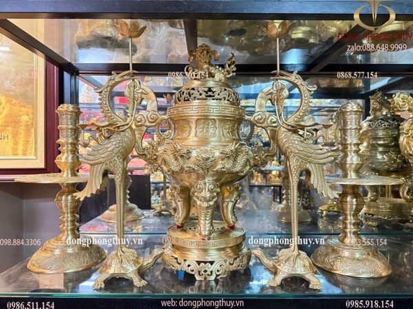 Bộ đỉnh đồng Ngũ sự cát tút song long chầu nguyệt cao 60cm nặng 29,9kg