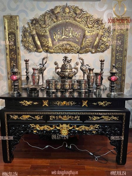 Bộ đỉnh đồng khảm ngũ sắc song long chầu nguyệt