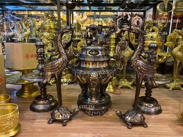 Đỉnh đồng ngũ sắc 62cm nặng 43kg