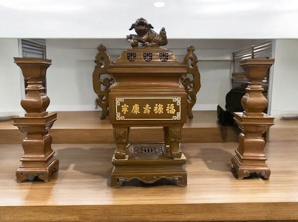 Bộ tam sự vuông dáng cổ 2 cỡ 55 và 65cm