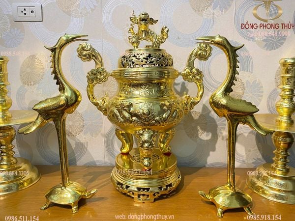 Đỉnh đồng đỏ dát vàng nano cao 60 nặng 38,6kg