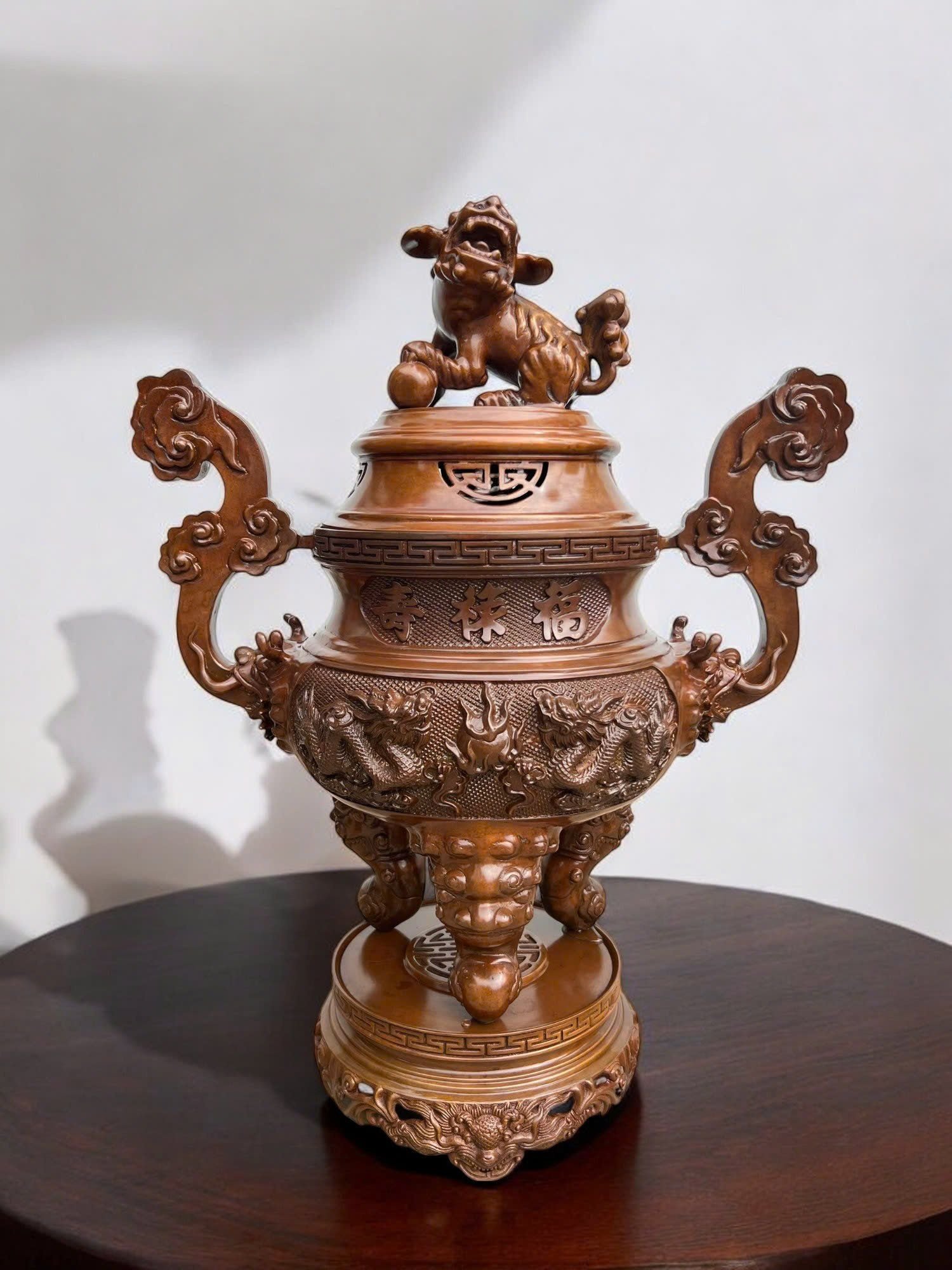 Đỉnh đồng 65cm nặng 38kg hun nâu
