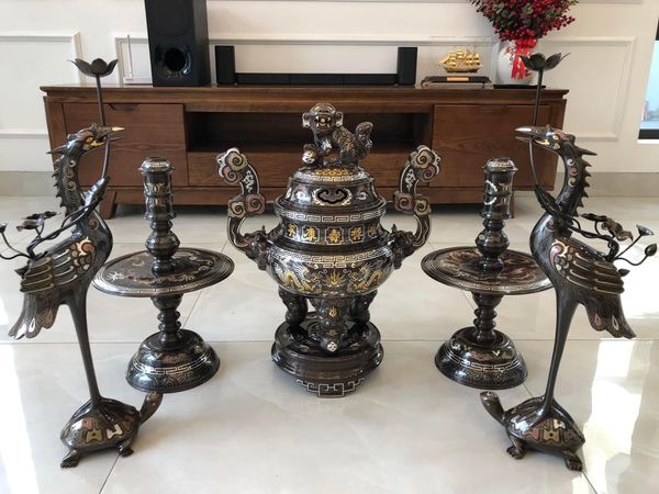 BỘ ĐỈNH NGŨ SỰ ĐỒNG ĐỎ KHẢM NGŨ SẮC Cao 60cm nặng 42kg