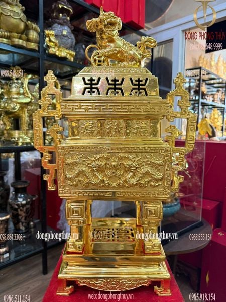Quả đỉnh vuông cao 63cm dát vàng 24k