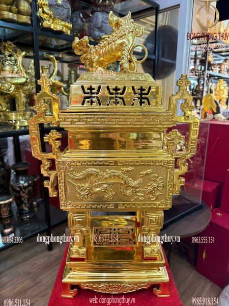 Quả đỉnh vuông cao 63cm dát vàng 24k