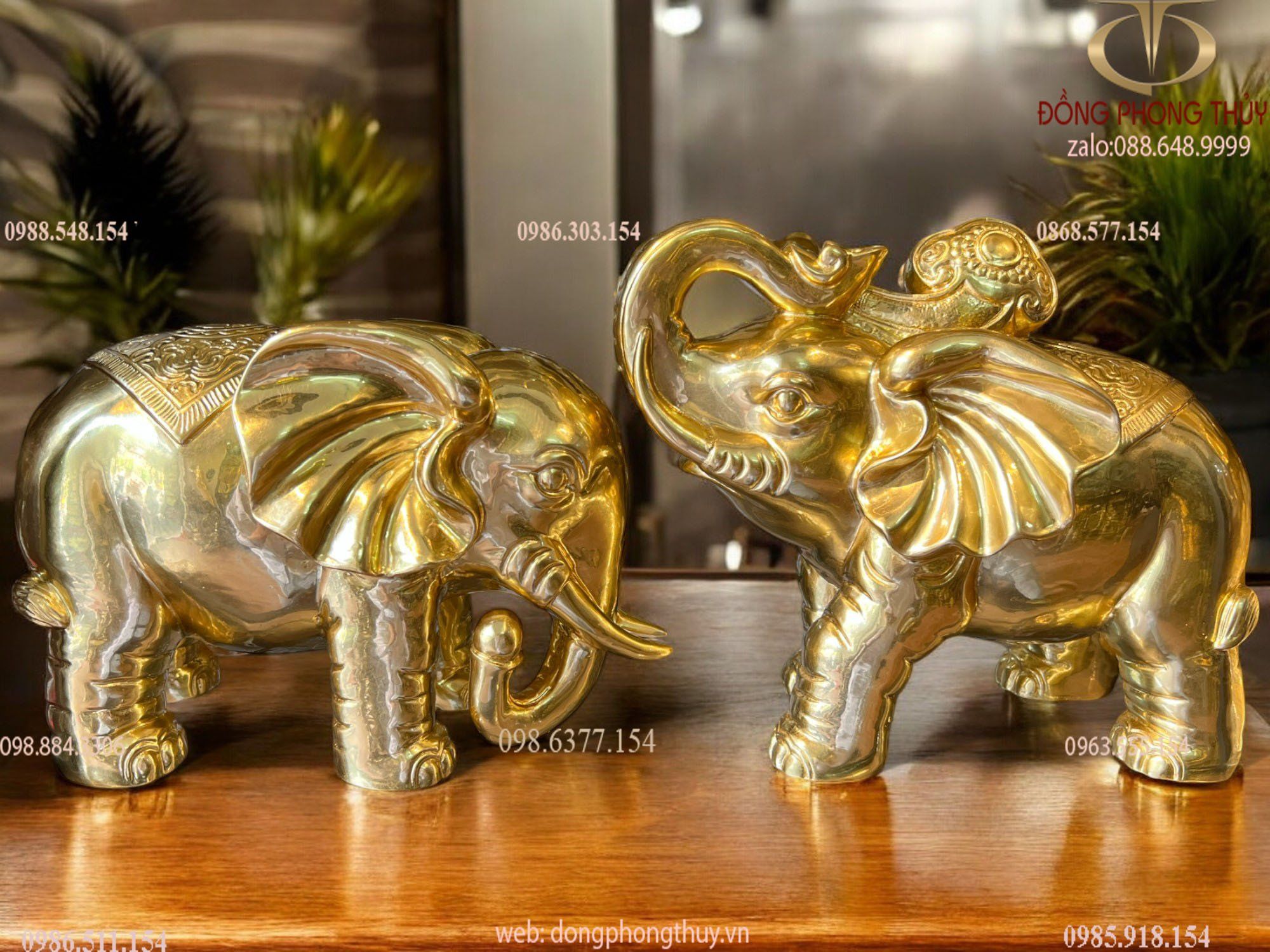 Tượng Voi phong thủy bằng đồng dát vàng 24k