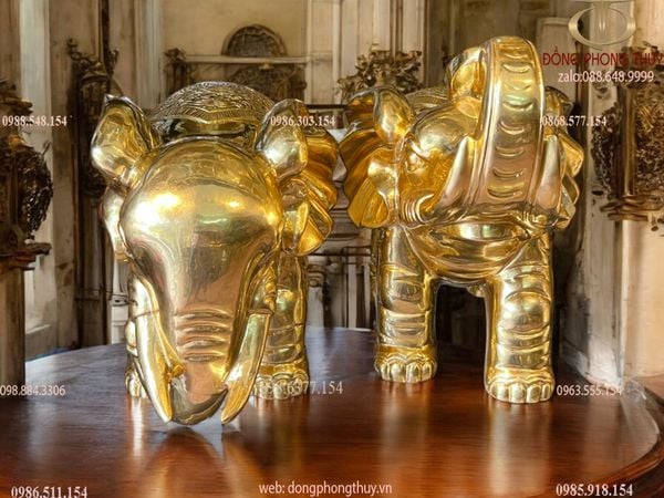 Đôi voi bằng đồng dát vàng 24k cao 26 dài 31 ngang 17 nặng 5,2+4,7kg
