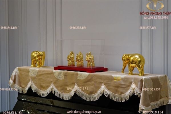 Tượng voi phong thủy dát vàng 24k bằng đồng