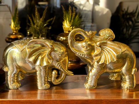 Tượng Voi phong thủy bằng đồng dát vàng 24k