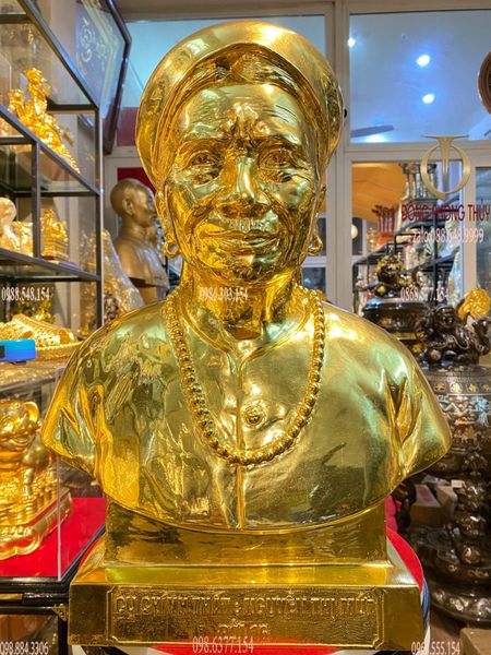 Đúc tượng truyền thần