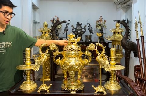 Bộ ngũ sự 60 dát vàng
