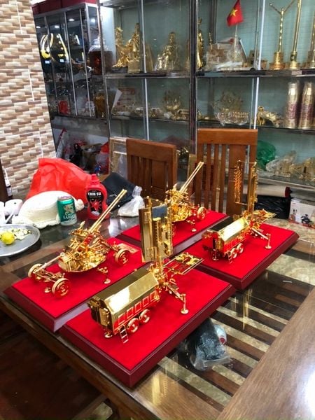 Hệ thống phòng không bằng đồng mạ vàng 24k