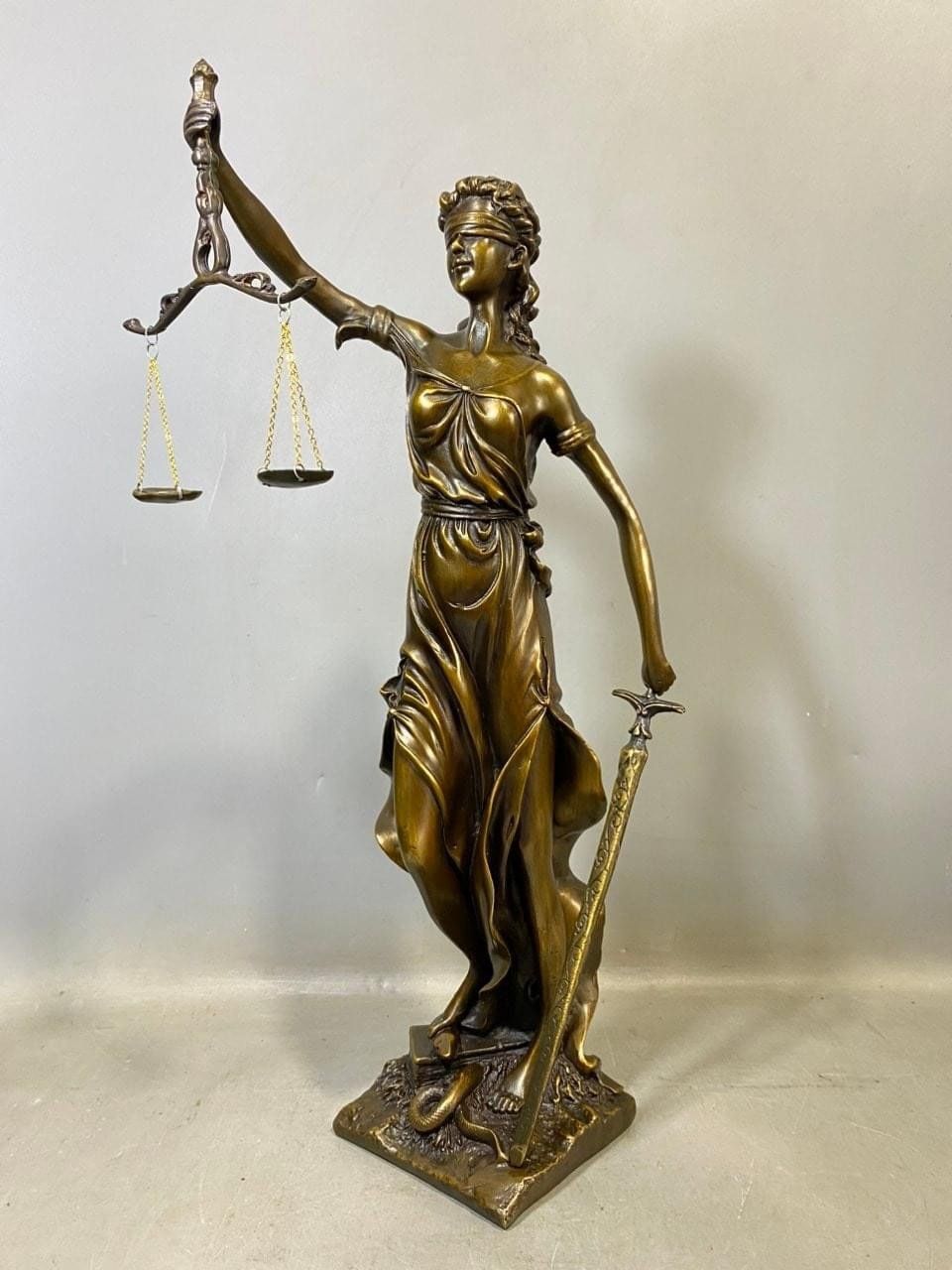 Nữ thần công lý