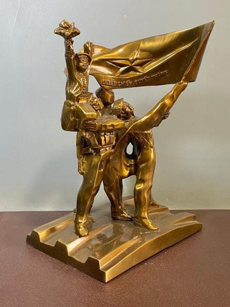 Tượng đài chiến thắng Điện Biên Phủ