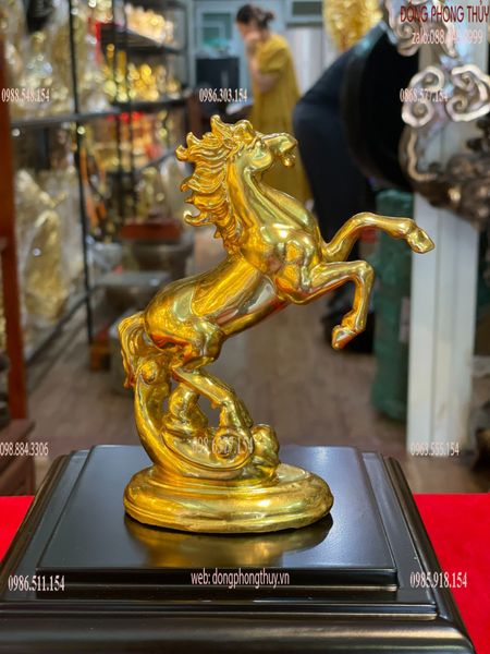 Tượng ngựa mạ vàng dát vàng 24k Cao 14,5 ngang 9 sâu 4