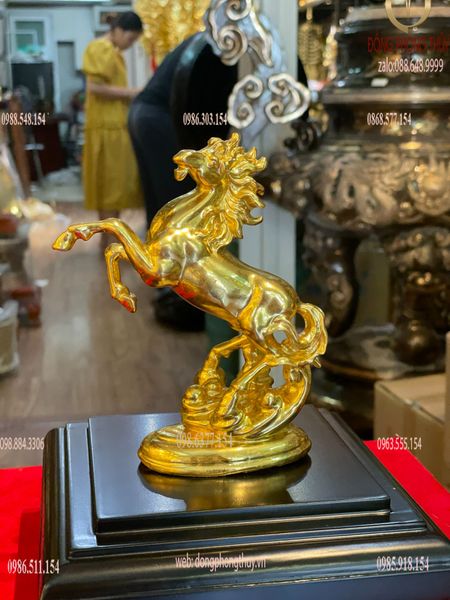 Tượng ngựa mạ vàng dát vàng 24k Cao 14,5 ngang 9 sâu 4