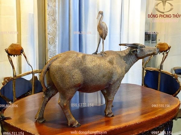 Tượng Trâu bằng đồng