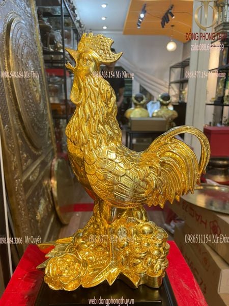 Gà phong thủy đứng tiền dát vàng 24k cao 30cm