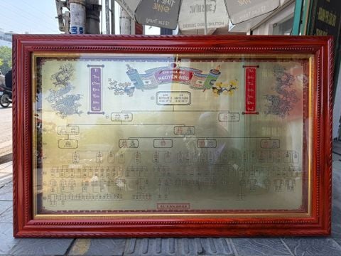 Gia phả bằng đồng 1m2x1m9 phủ bì khung gỗ hương