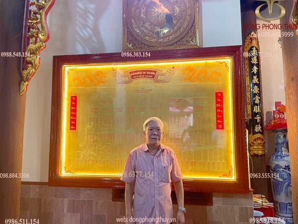 Gia phả dòng họ bằng đồng