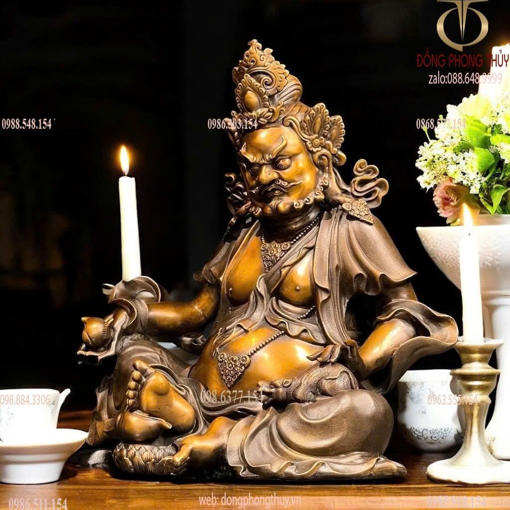 Tượng Hoàng Thần Tài bằng đồng