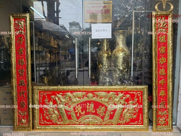 Bộ hoành phi câu đối bằng đồng dát vàng 1m76 nặng 14kg