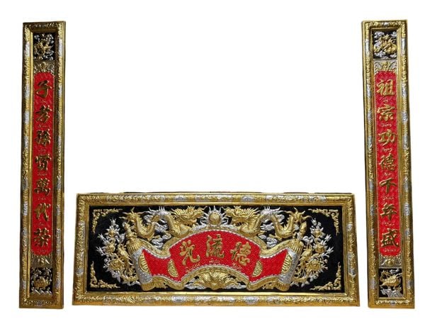 Bộ hoành phi câu đối bằng đồng dát vàng 1m55 nặng 11kg
