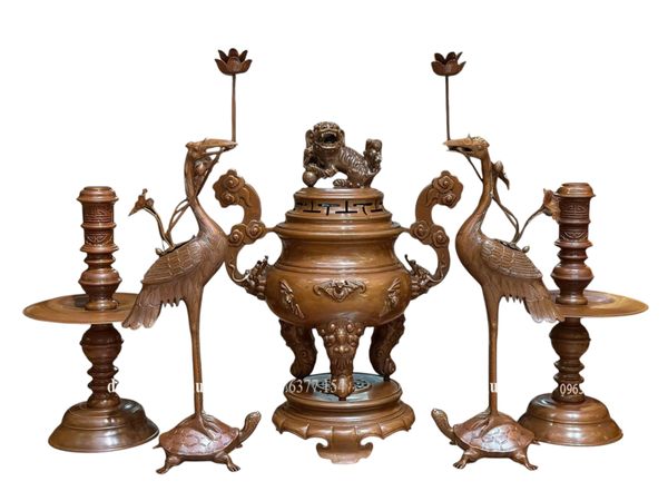Bộ đỉnh đồng thờ Ngũ sự dơi cao 60cm nặng 33kg màu cổ