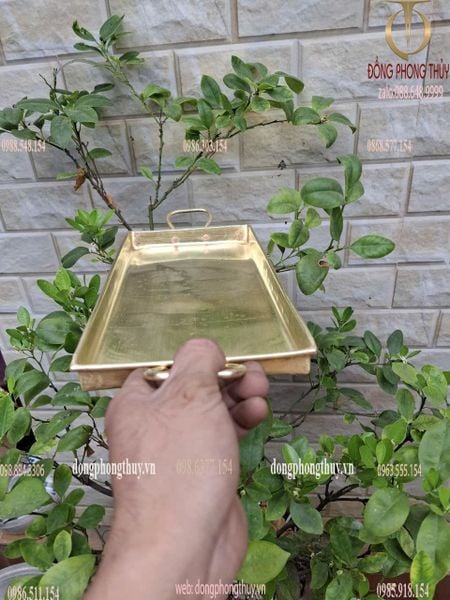 Khay đồng vàng gò thủ công