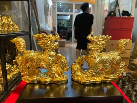 Kỳ lân phong thủy bằng đồng dát vàng 24k