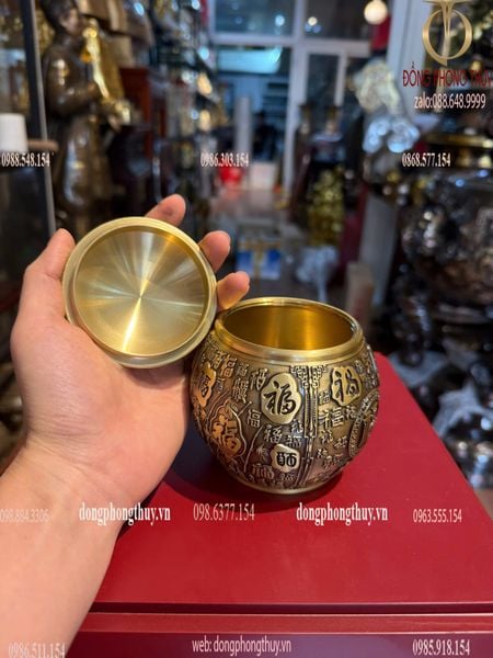 Lọ đựng chè bằng đồng 10*10*500gr