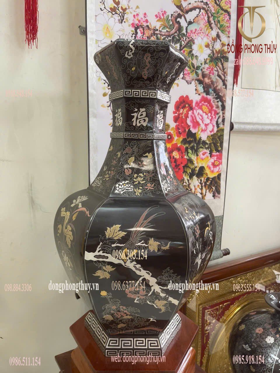 Lọ lục giác khảm ngũ sắc