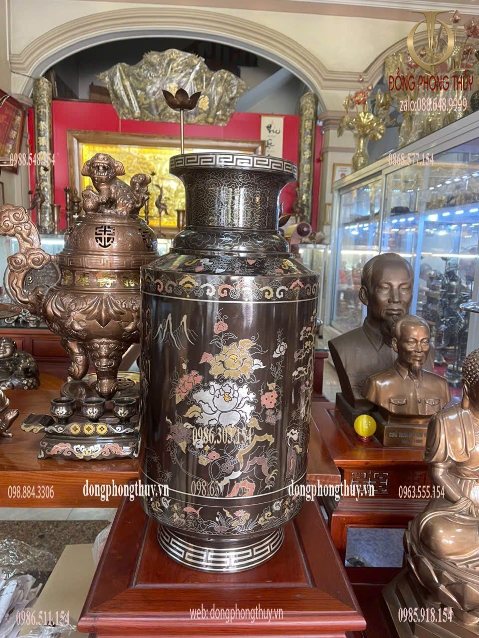 Lọ trụ khảm ngũ sắc