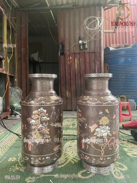 Đôi Lọ trụ khảm ngũ sắc